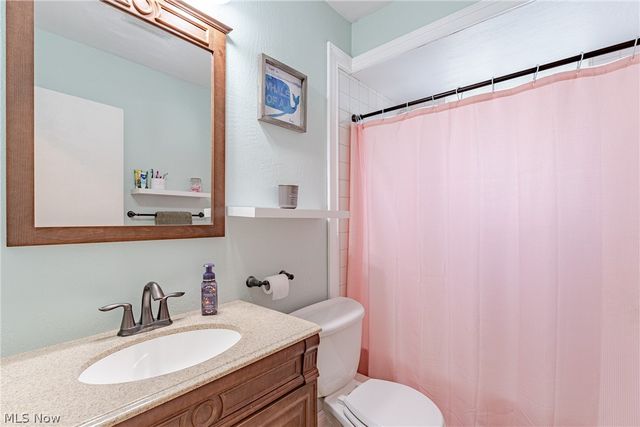 3407 Clague Road, North Olmsted, OH 44070