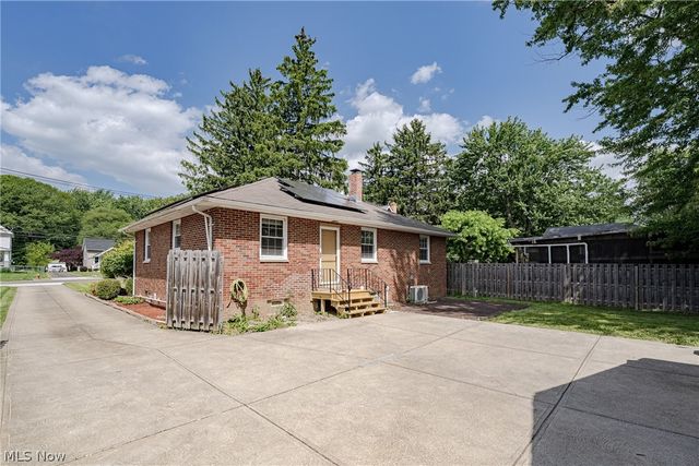 3407 Clague Road, North Olmsted, OH 44070