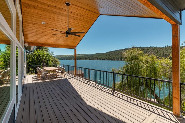 6518A Myrtle Dr, Nine Mile Falls, WA 99026