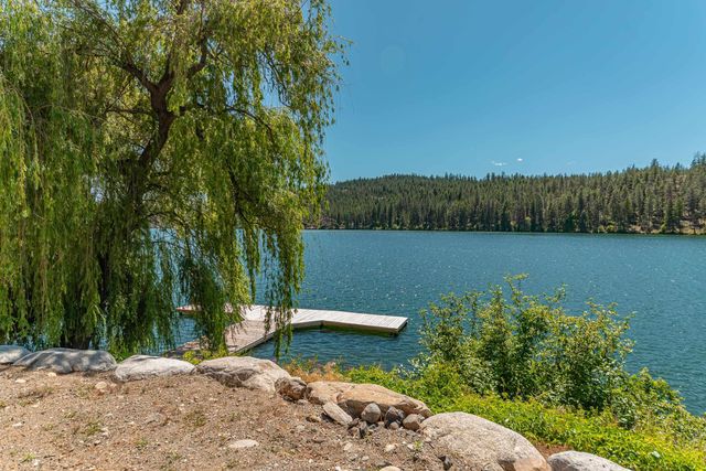 6518A Myrtle Dr, Nine Mile Falls, WA 99026