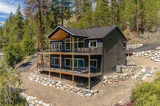 6518A Myrtle Dr, Nine Mile Falls, WA 99026