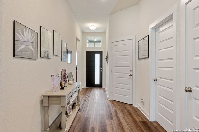 1961 Edelweiss, New Braunfels, TX 78130