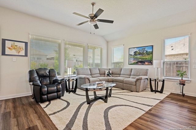 1961 Edelweiss, New Braunfels, TX 78130