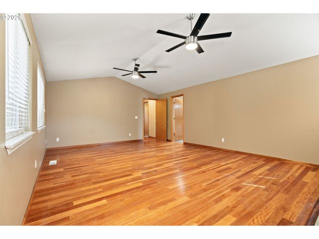 51607 Sw 5TH St, Scappoose, OR 97056