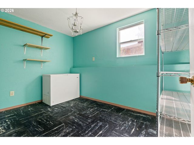 51607 Sw 5TH St, Scappoose, OR 97056