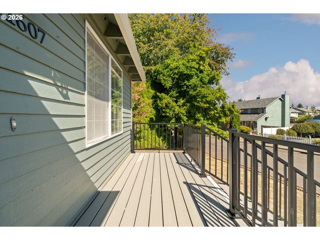 51607 Sw 5TH St, Scappoose, OR 97056