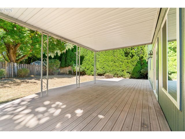 51607 Sw 5TH St, Scappoose, OR 97056