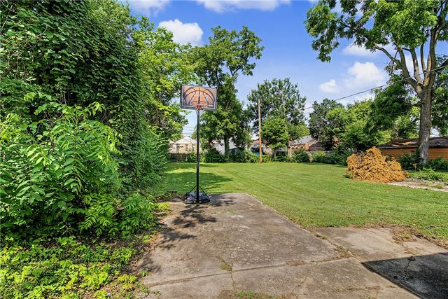 329 Roxbury Road, Dayton, OH 45417