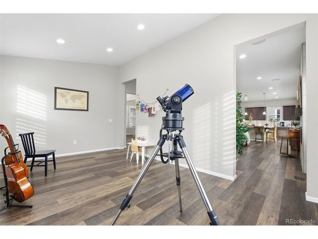 68 Western Sky Cir, Longmont, CO 80501