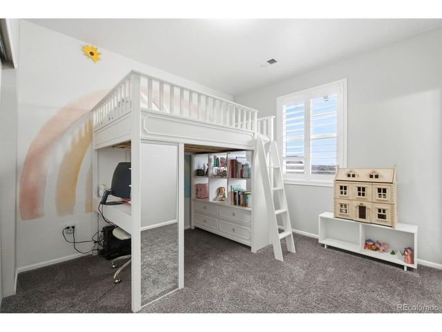 68 Western Sky Cir, Longmont, CO 80501