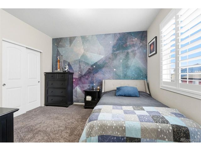 68 Western Sky Cir, Longmont, CO 80501