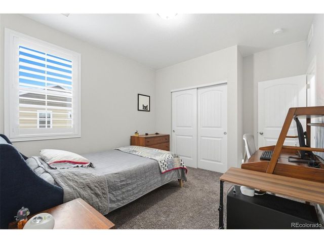 68 Western Sky Cir, Longmont, CO 80501