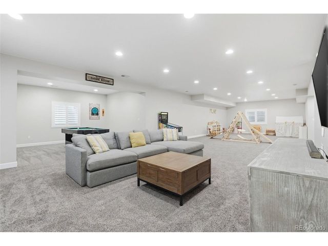 68 Western Sky Cir, Longmont, CO 80501