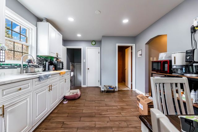 8841 Tulley Avenue, Oak Lawn, IL 60453