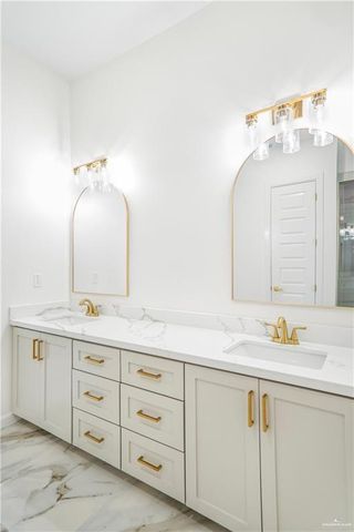 3011 Silver Oak Avenue, Mission, TX 78574