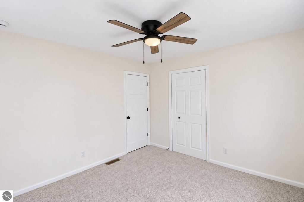 Image 15 of property listing at 505 Kane Street, Mt Pleasant, MI 48858