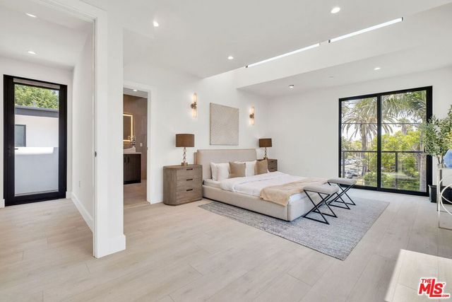 337 6th Avenue, Venice, CA 90291