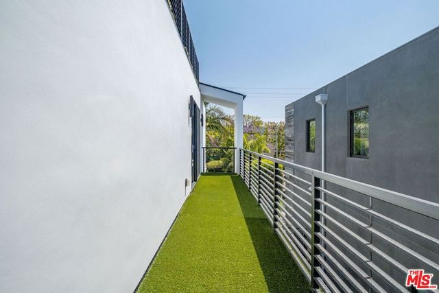 337 6th Avenue, Venice, CA 90291