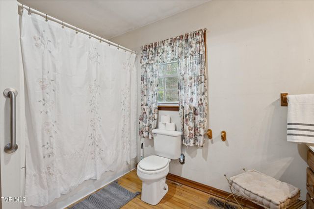 270 Hurley Hollow Road, Elizabethton, TN 37643