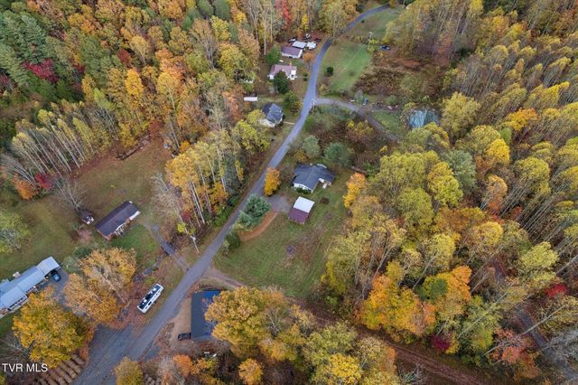 270 Hurley Hollow Road, Elizabethton, TN 37643