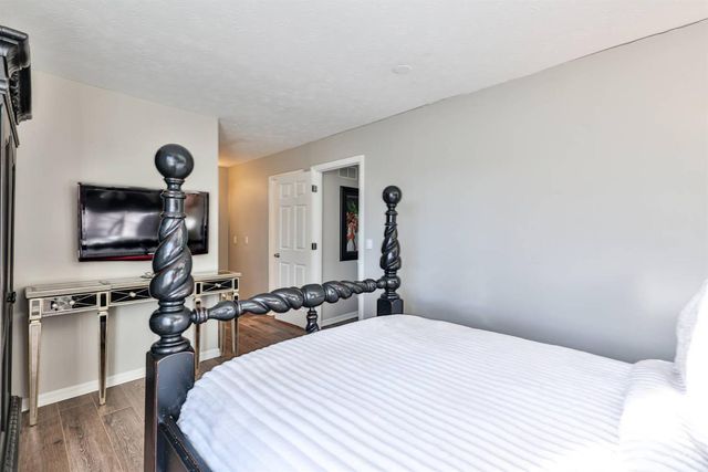 6748 Sandharbor Court, Hamilton Twp, OH 45039