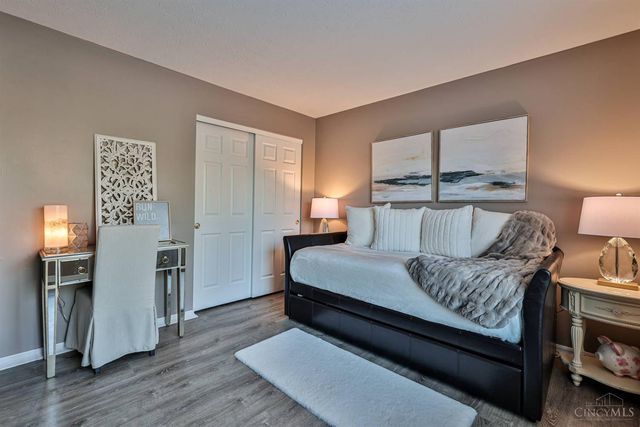 6748 Sandharbor Court, Hamilton Twp, OH 45039