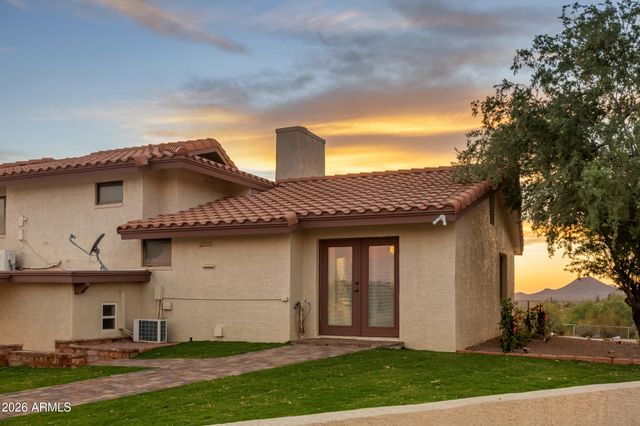 3846 N 54TH Street, Mesa, AZ 85215