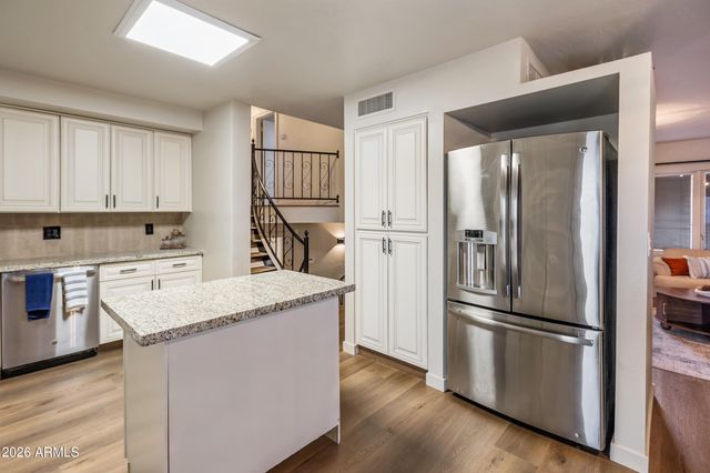 3846 N 54TH Street, Mesa, AZ 85215