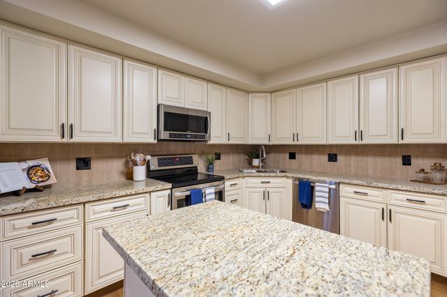 3846 N 54TH Street, Mesa, AZ 85215