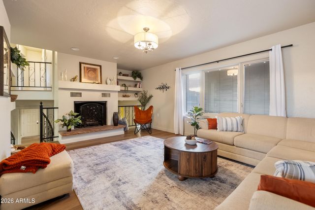 3846 N 54TH Street, Mesa, AZ 85215
