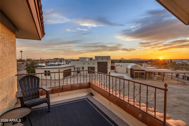 3846 N 54TH Street, Mesa, AZ 85215