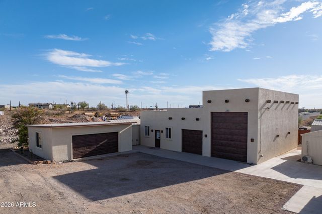 3846 N 54TH Street, Mesa, AZ 85215