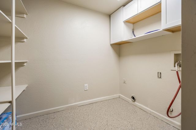 3846 N 54TH Street, Mesa, AZ 85215