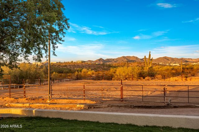 3846 N 54TH Street, Mesa, AZ 85215