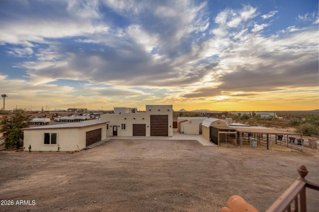 3846 N 54TH Street, Mesa, AZ 85215