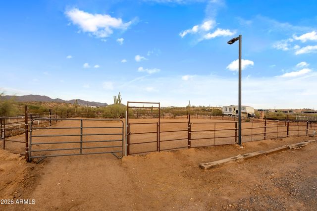 3846 N 54TH Street, Mesa, AZ 85215
