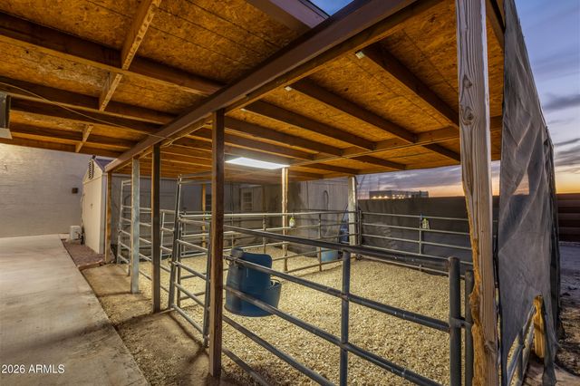 3846 N 54TH Street, Mesa, AZ 85215