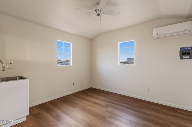3846 N 54TH Street, Mesa, AZ 85215