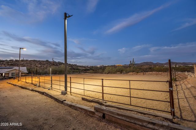 3846 N 54TH Street, Mesa, AZ 85215