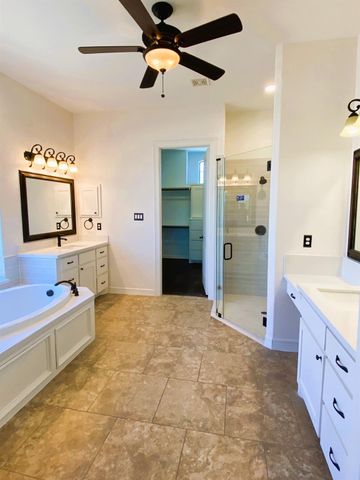 11707 W Grand Pond Drive, Montgomery, TX 77356