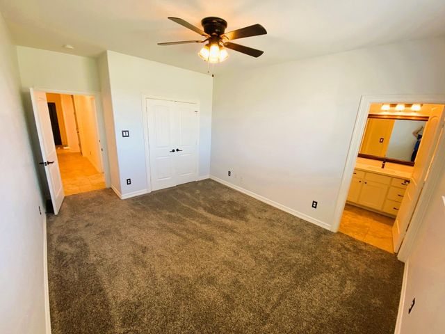 11707 W Grand Pond Drive, Montgomery, TX 77356