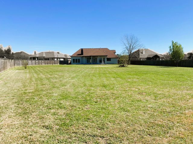 11707 W Grand Pond Drive, Montgomery, TX 77356