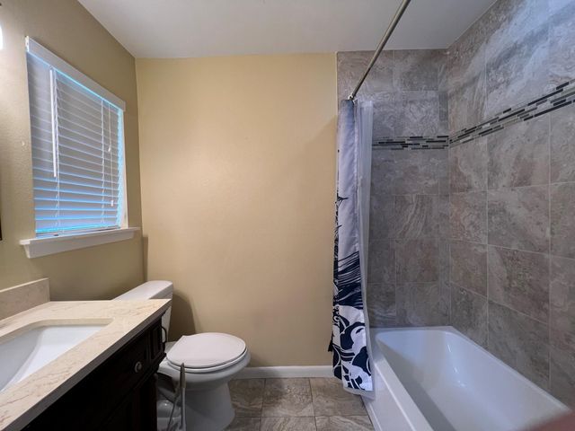 9619 Beverlyhill Street, Houston, TX 77063