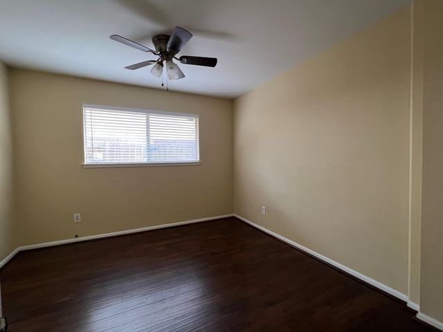 9619 Beverlyhill Street, Houston, TX 77063