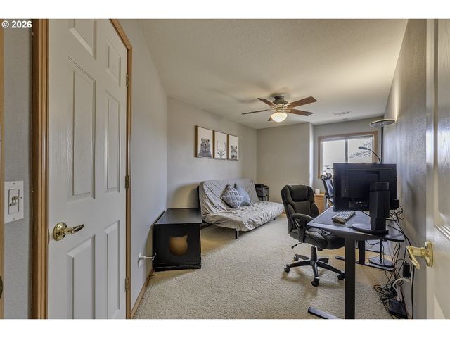 2764 Ne LINDSEY Dr, Hillsboro, OR 97124