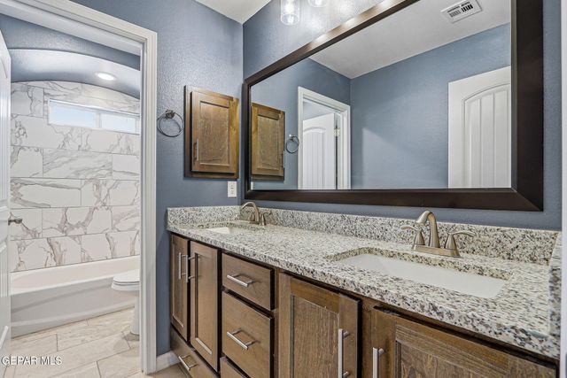 2300 SAMMY CERVANTES Street, El Paso, TX 79938