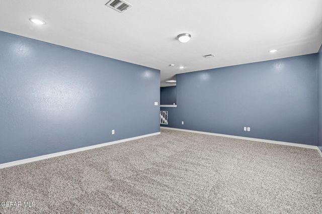 2300 SAMMY CERVANTES Street, El Paso, TX 79938