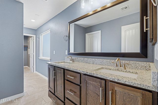 2300 SAMMY CERVANTES Street, El Paso, TX 79938