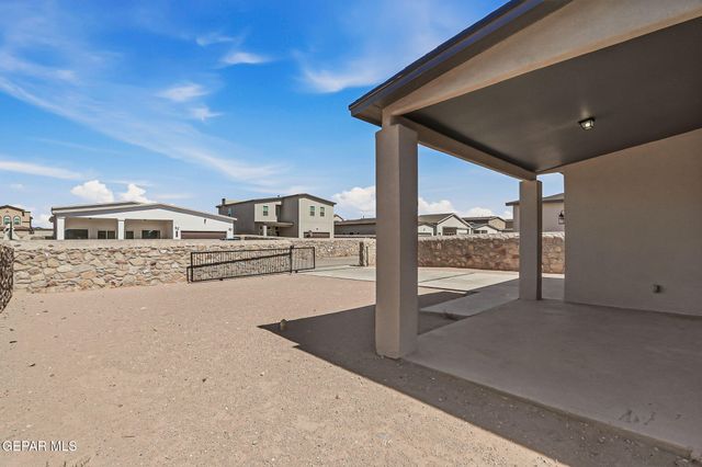 2300 SAMMY CERVANTES Street, El Paso, TX 79938