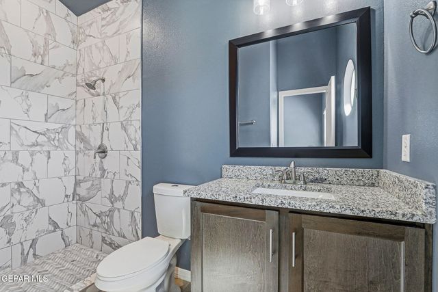 2300 SAMMY CERVANTES Street, El Paso, TX 79938